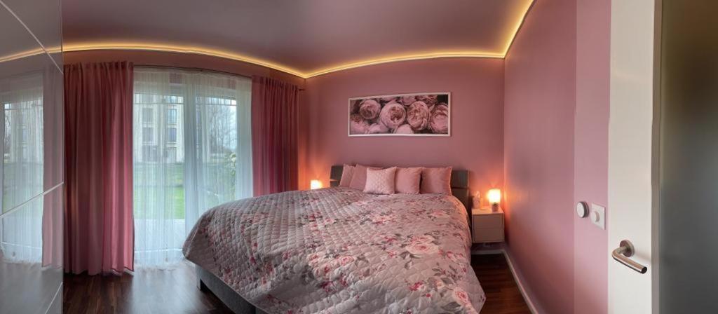 Krejcarek Garden Apartment Прага Екстериор снимка